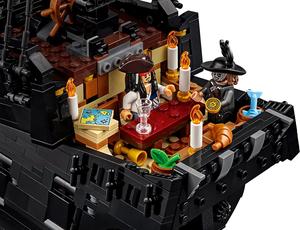 LEGO 10365 Captain Jack Sparrows Piratenschiff