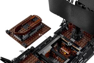 LEGO 10365 Captain Jack Sparrows Piratenschiff