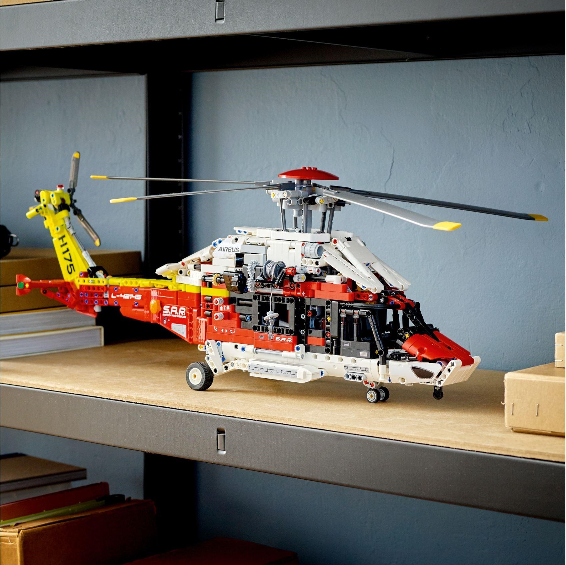 LEGO Technic 42145 Airbus H175 Rettungshubschrauber - LEGO ...