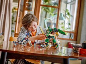 LEGO 71845 Lloyds Jet-Mech