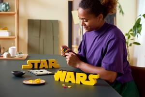LEGO 75407 Star Wars Logo aus LEGO Steinen
