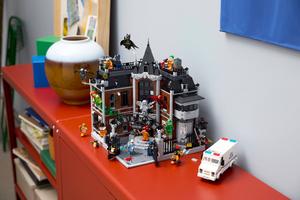 LEGO 76300 Arkham Asylum