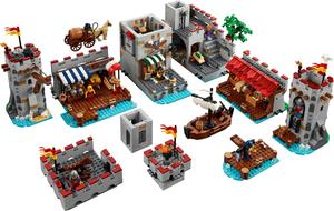  910047 Medieval Seaside Market